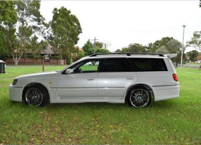 Nissan stagea wc34